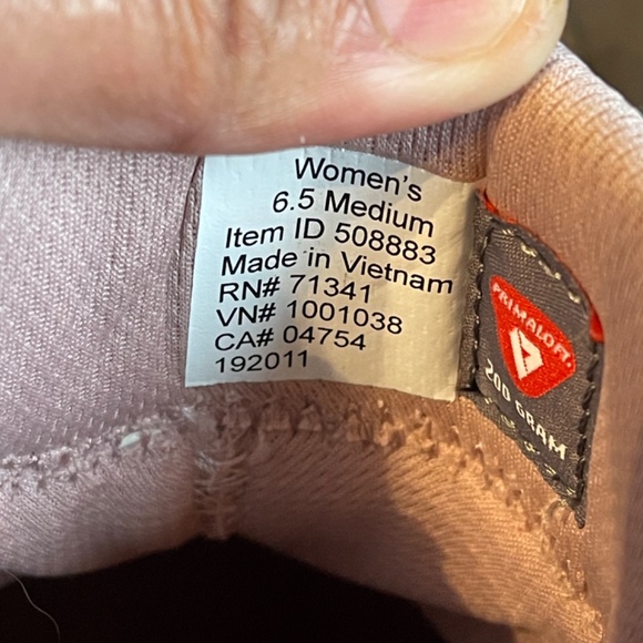 L.L.Bean Waterproof/Insulated - Picture 9 of 9